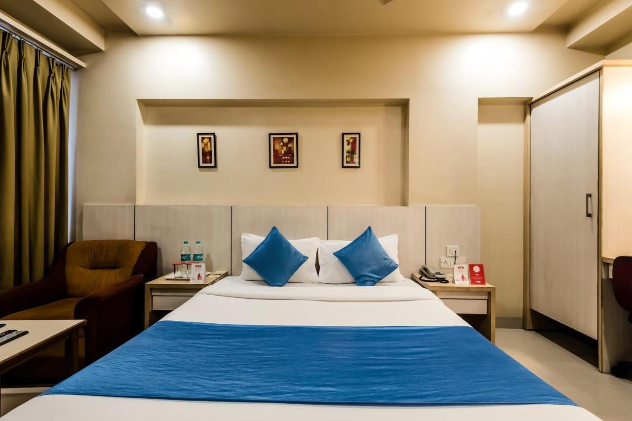 Oyo Flagship 561 Host Inn Mumbai Bagian luar foto